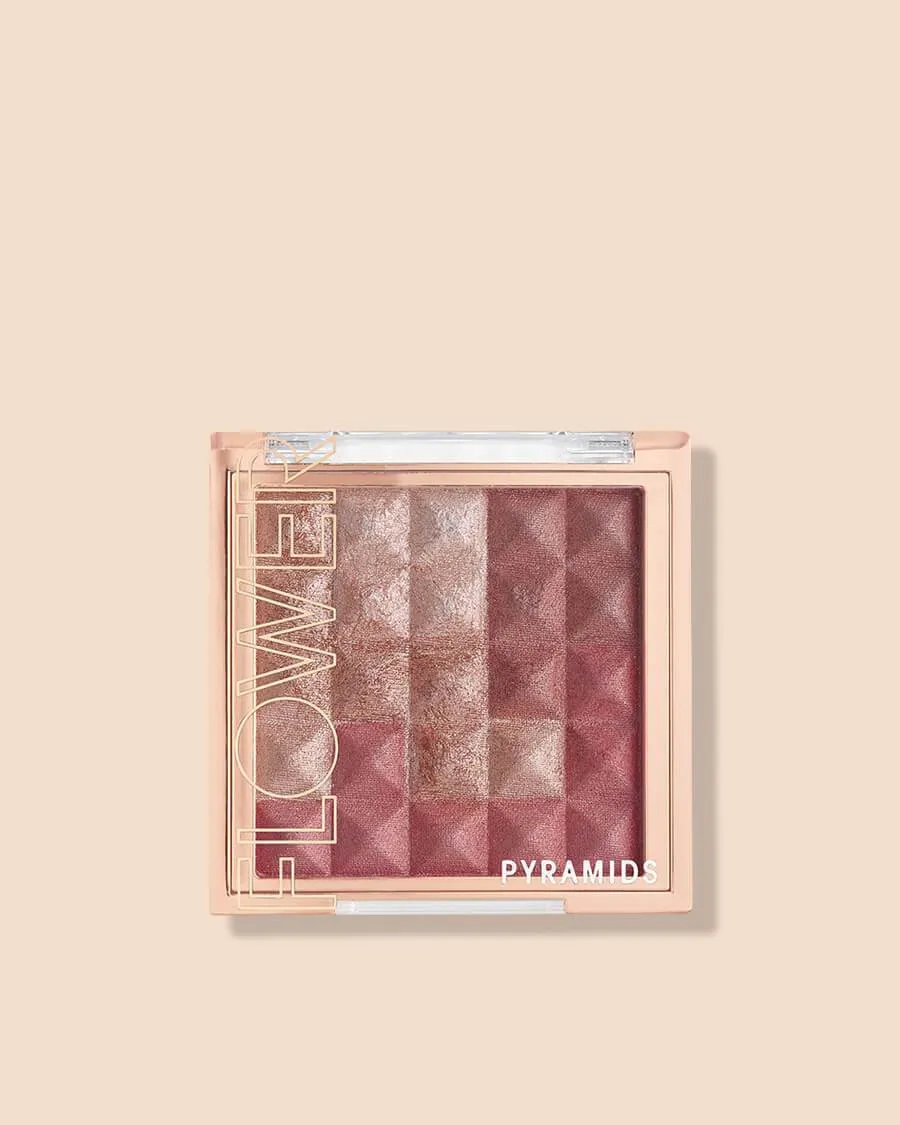 Pyramids Cheek Color