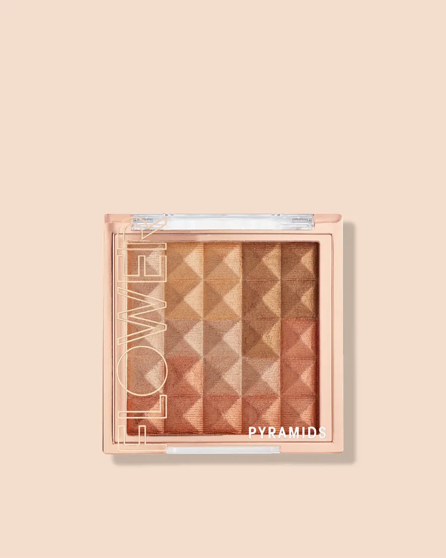 Pyramids Cheek Color