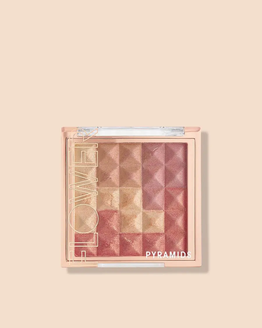 Pyramids Cheek Color