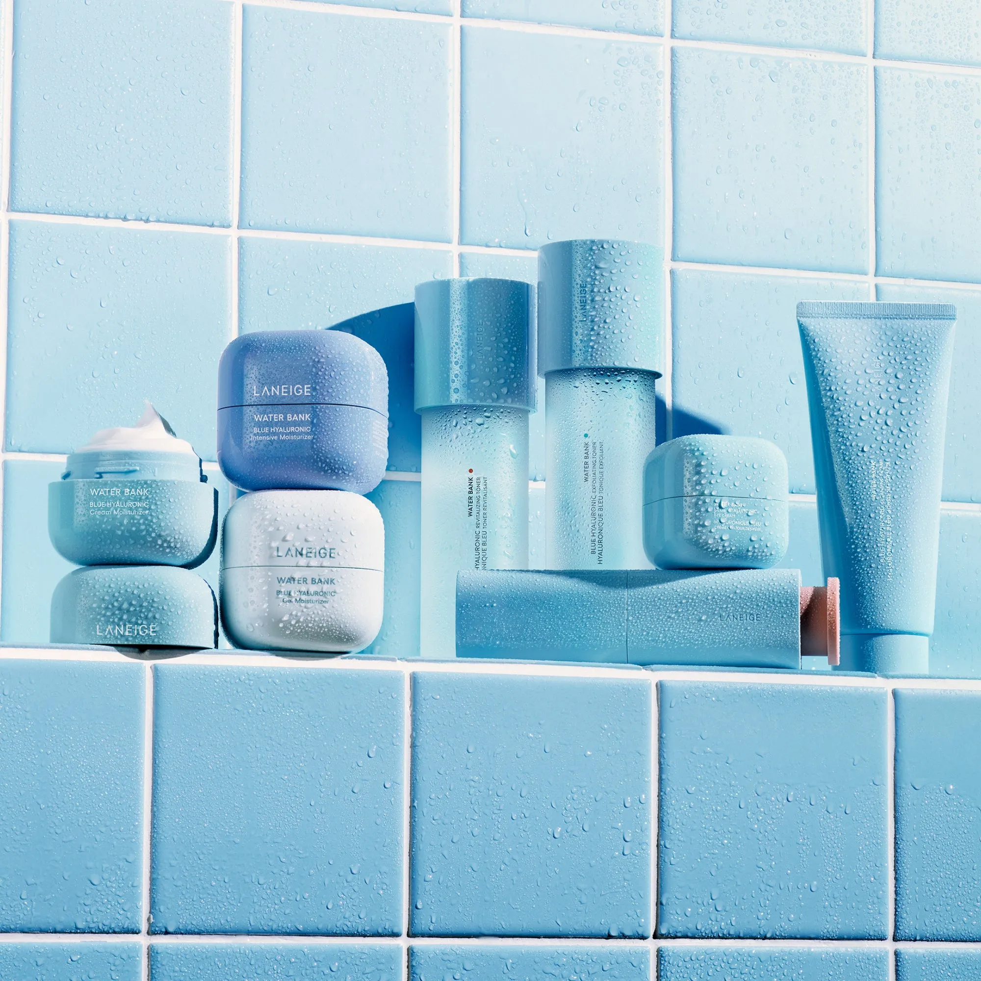 Water Bank Blue Hyaluronic Cleansing Foam